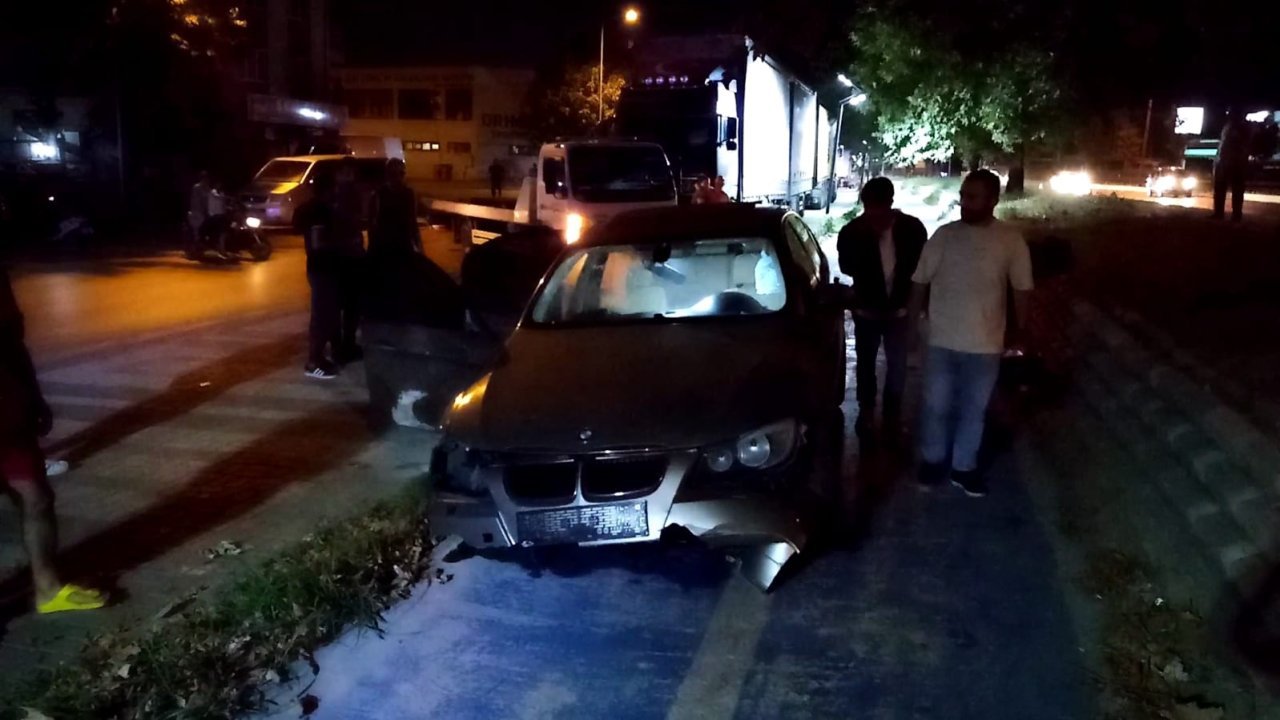 Kaza yapan araç, binanın otoparkına düştü: 5 yaralı