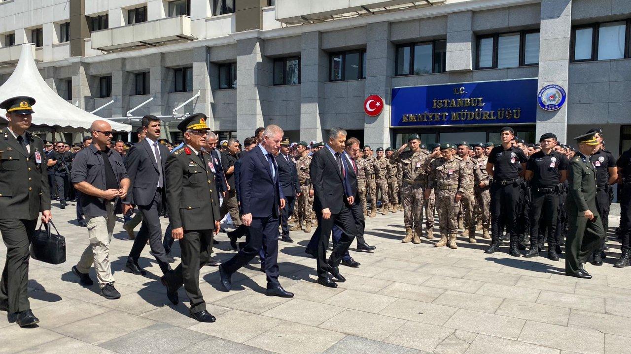 Şehit Telli için İstanbul Emniyet Müdürlüğü'nde tören