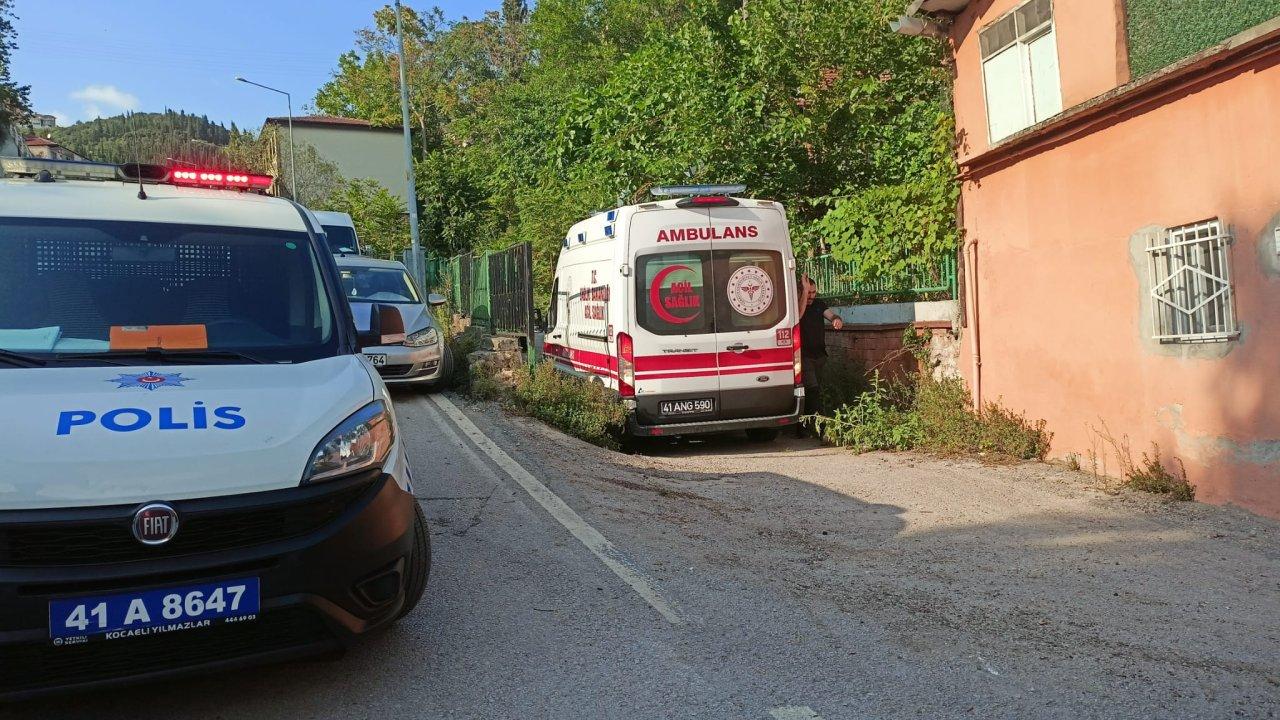 Bahçesinde otururken bacağından vuruldu: Saldırgan aranıyor