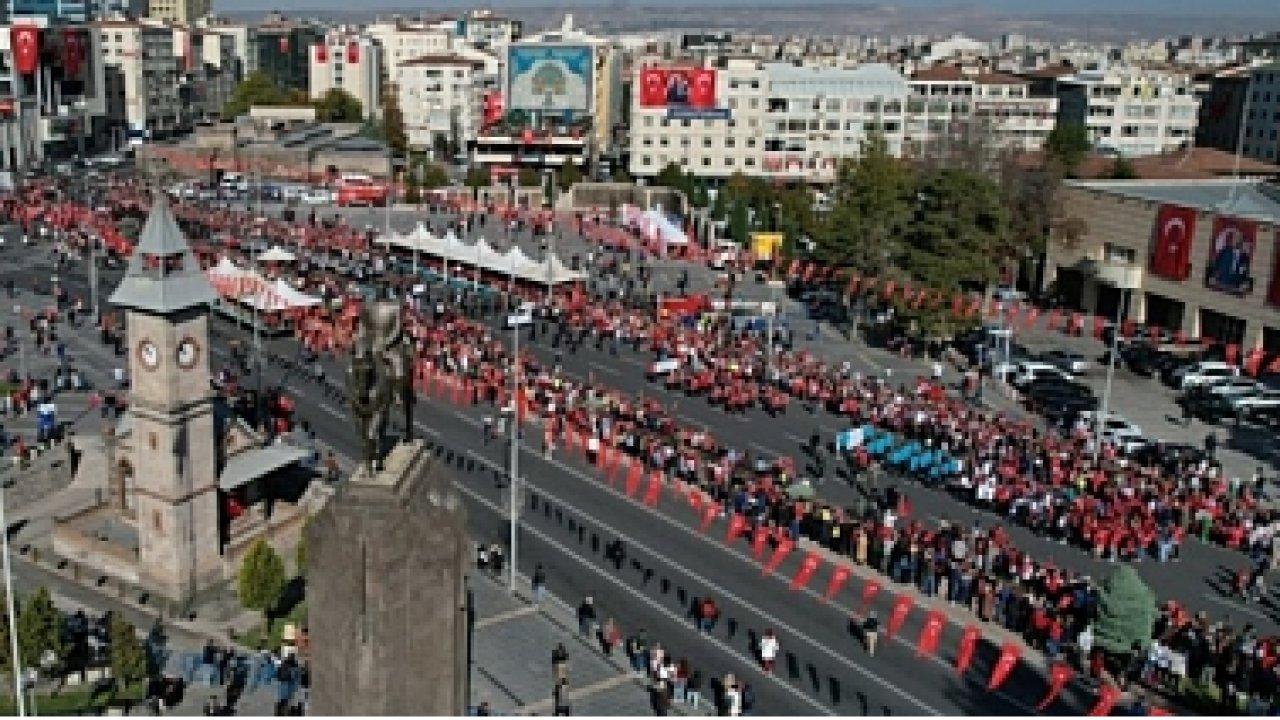 Haliç Üniversitesi Cumhuriyet’in 100. yılını özel etkinliklerle kutladı