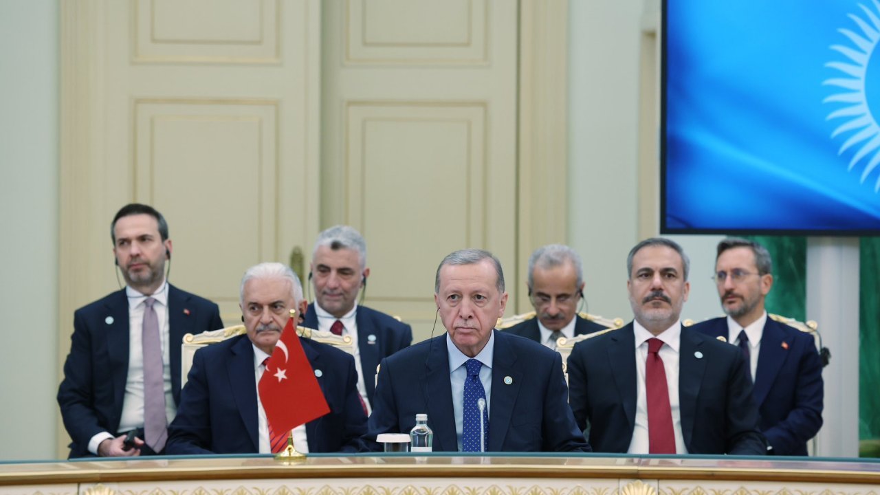 Erdoğan: Gazze'de 28 gündür insanlığa karşı suç işleniyor