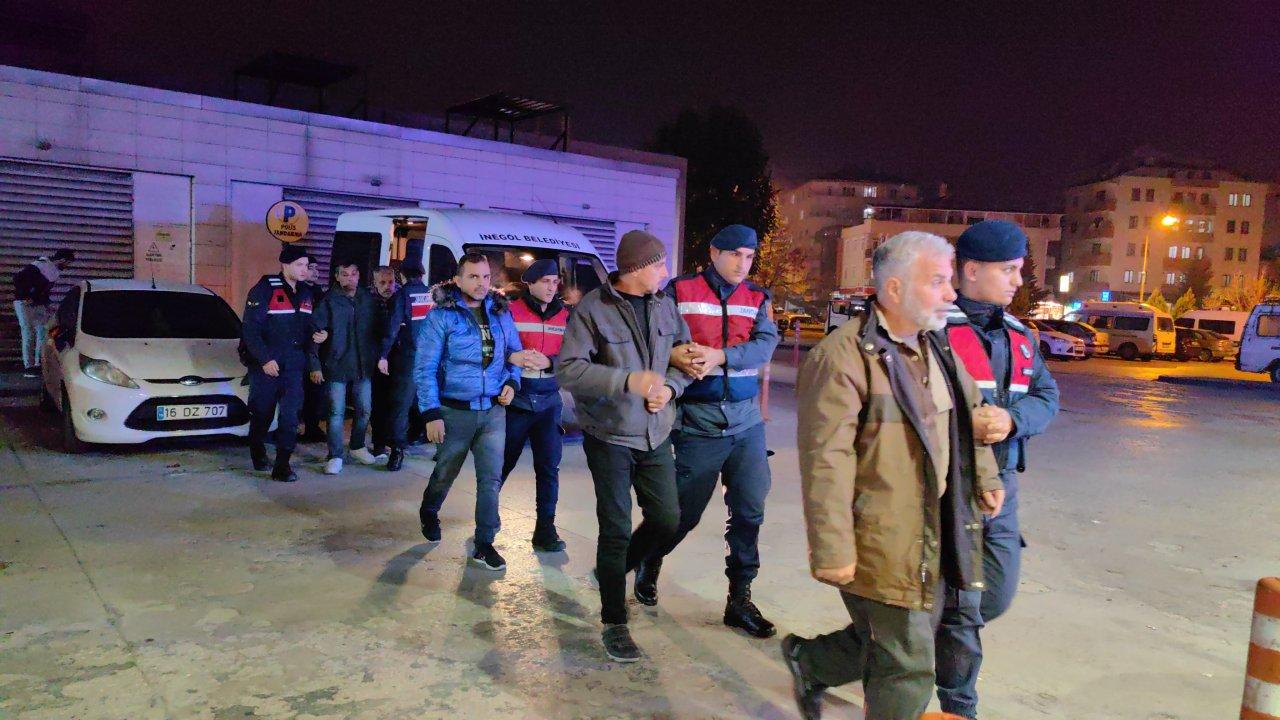 Bursa'da 5 kaçak göçmen yakalandı