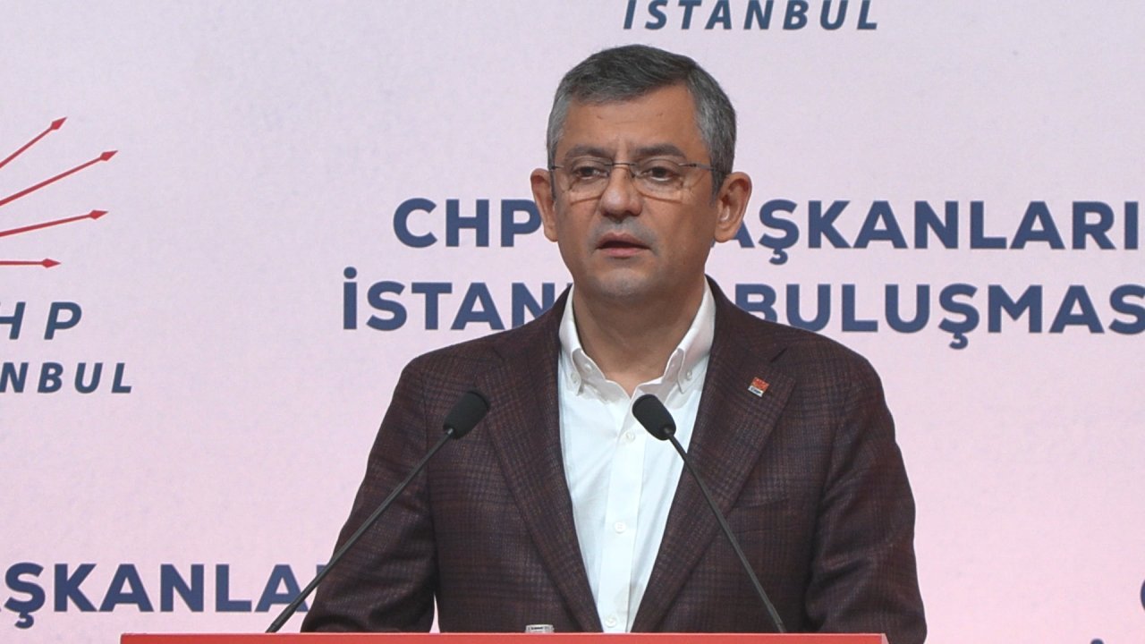 Özgür Özel: Başarmaya mecburuz