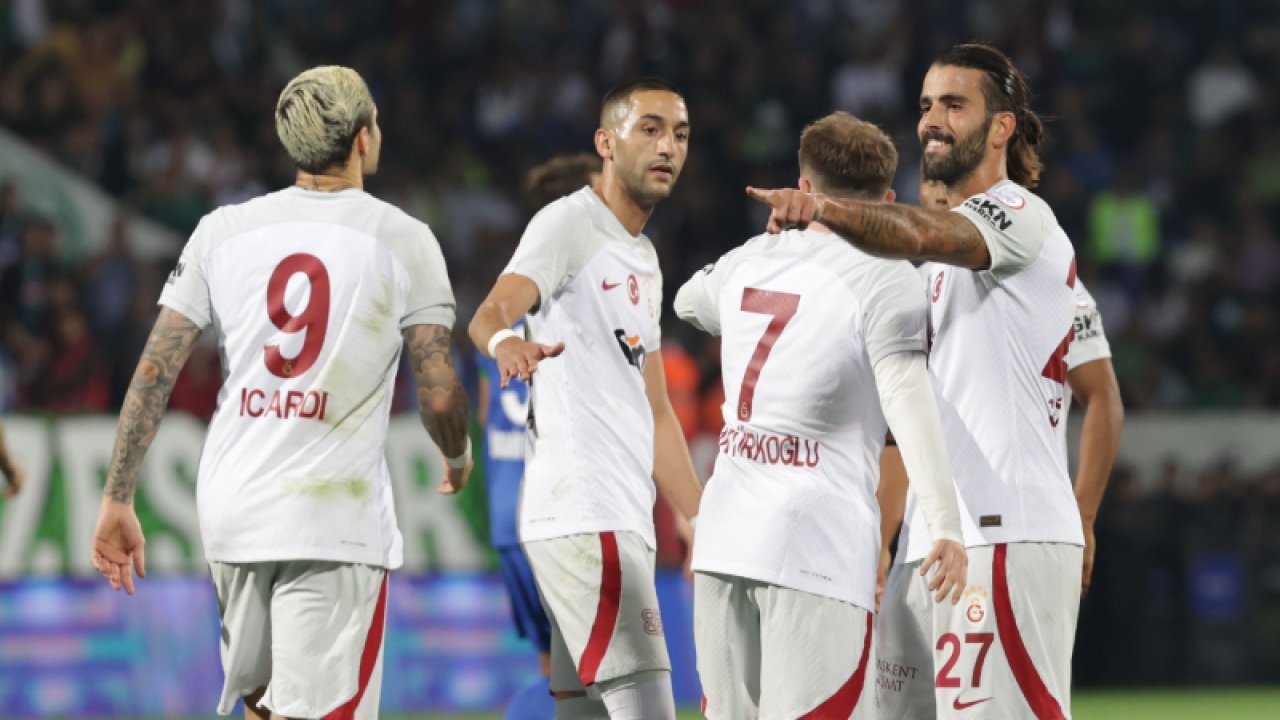 Galatasaraylı futbolcu ameliyat oldu