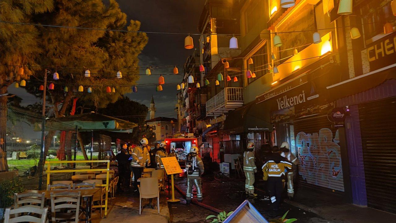 Beyoğlu'ndaki otelde yangın çıktı