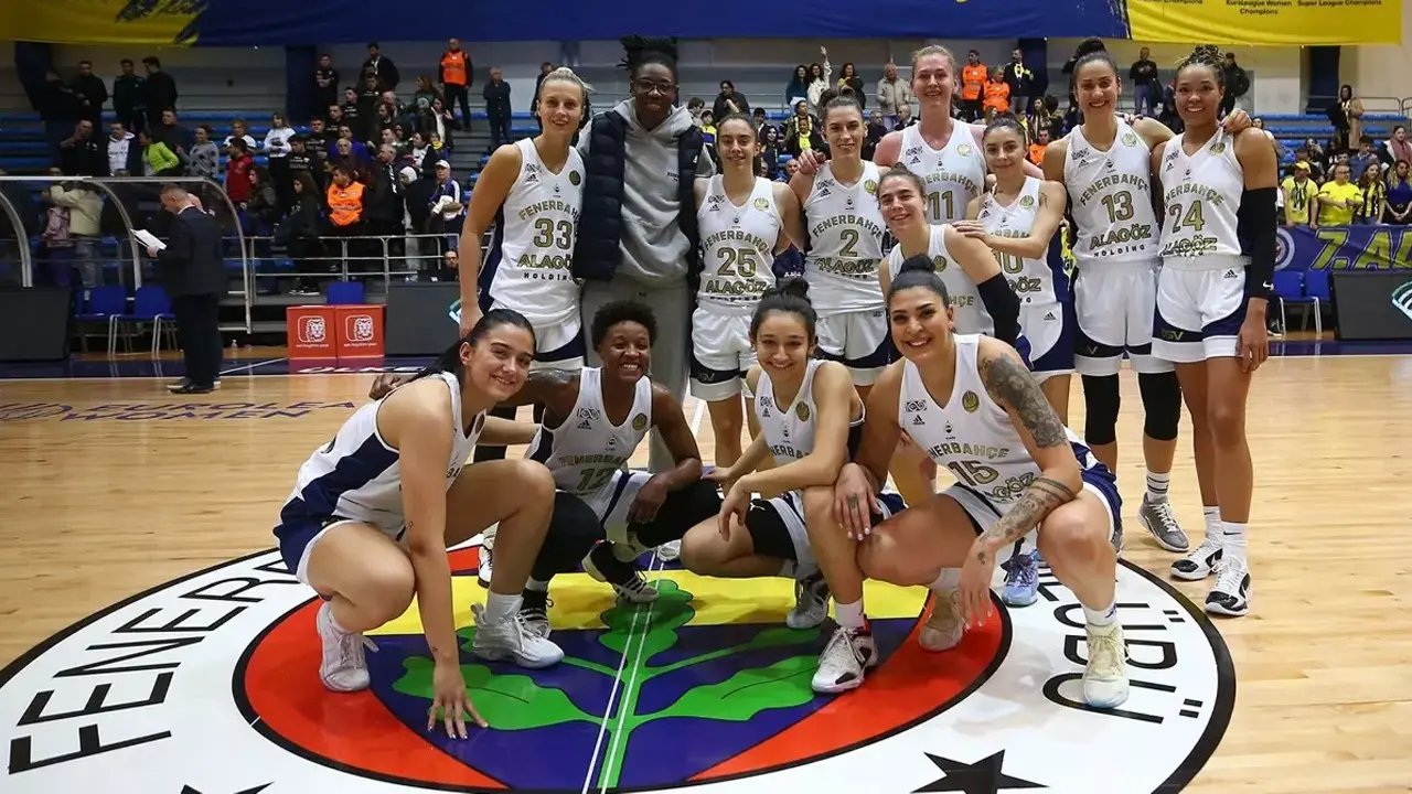 Fenerbahçe Alagöz Holding'in rakibi Perfumerias Avenida