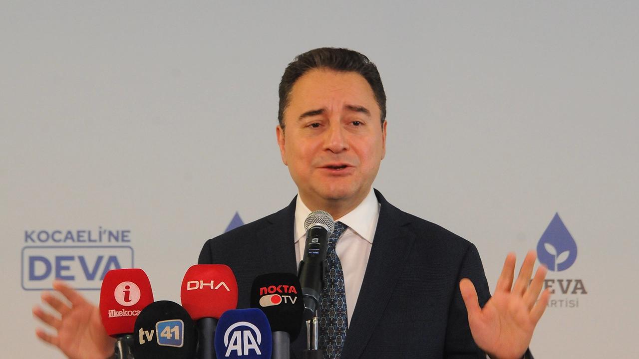 DEVA lideri Ali Babacan muhalefetten umutsuz: 'Bu ülkeye verebileceği bir şey yok'