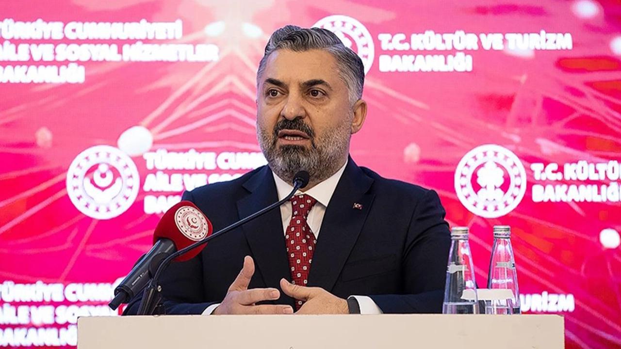 RTÜK Başkanı Şahin eşi ve kızıyla dizi izleyemiyormuş: 'Reyting alacağız diye...'