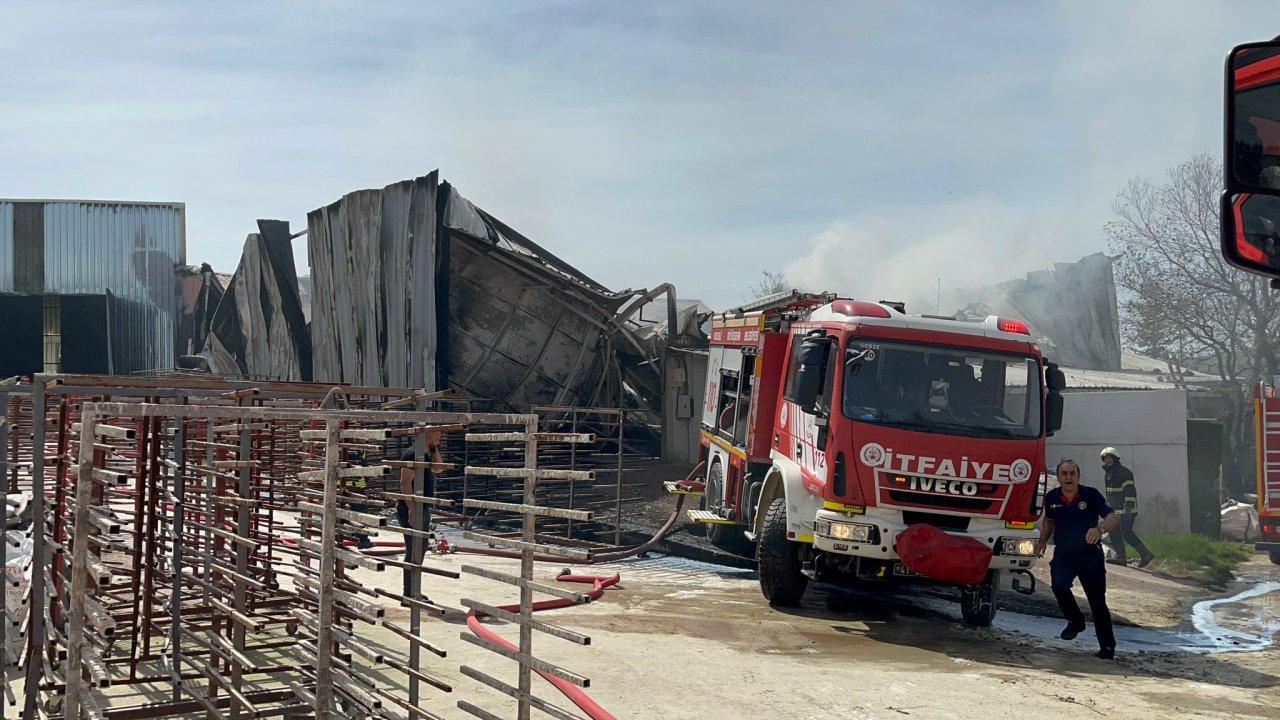 Isı yalıtım malzemeleri fabrikasında yangın: Büyük çapta hasar oluştu