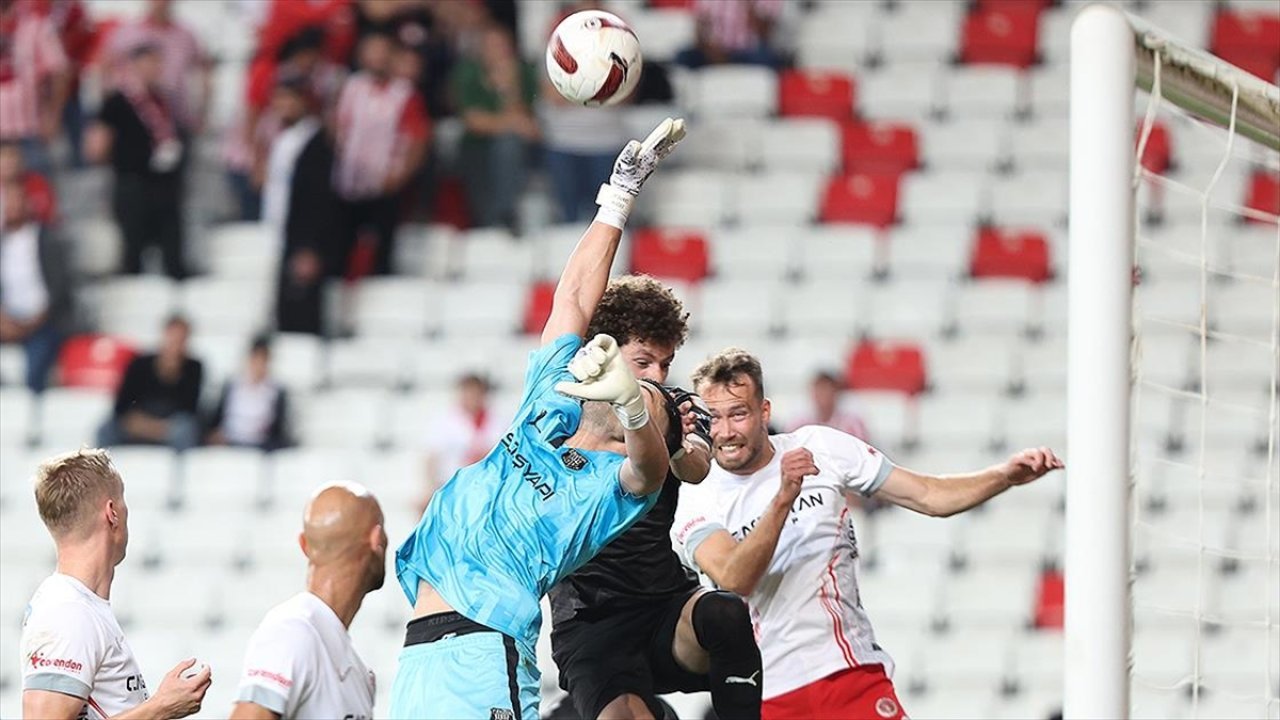 Pendikspor, Antalya'dan 3 puanla döndü!