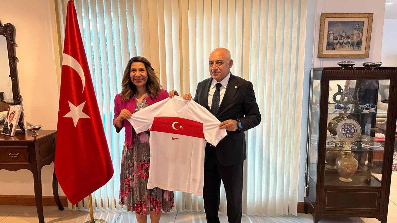 TFF Başkanı Büyükekşi'den Tayland Büyükelçisi Serap Ersoy'a ziyaret