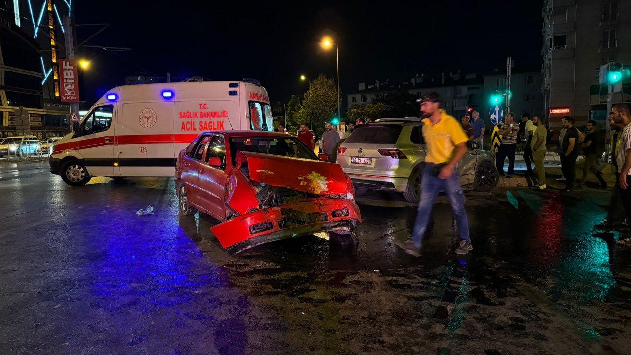 Kayseri’de cip ile otomobil çarpıştı: 4 yaralı