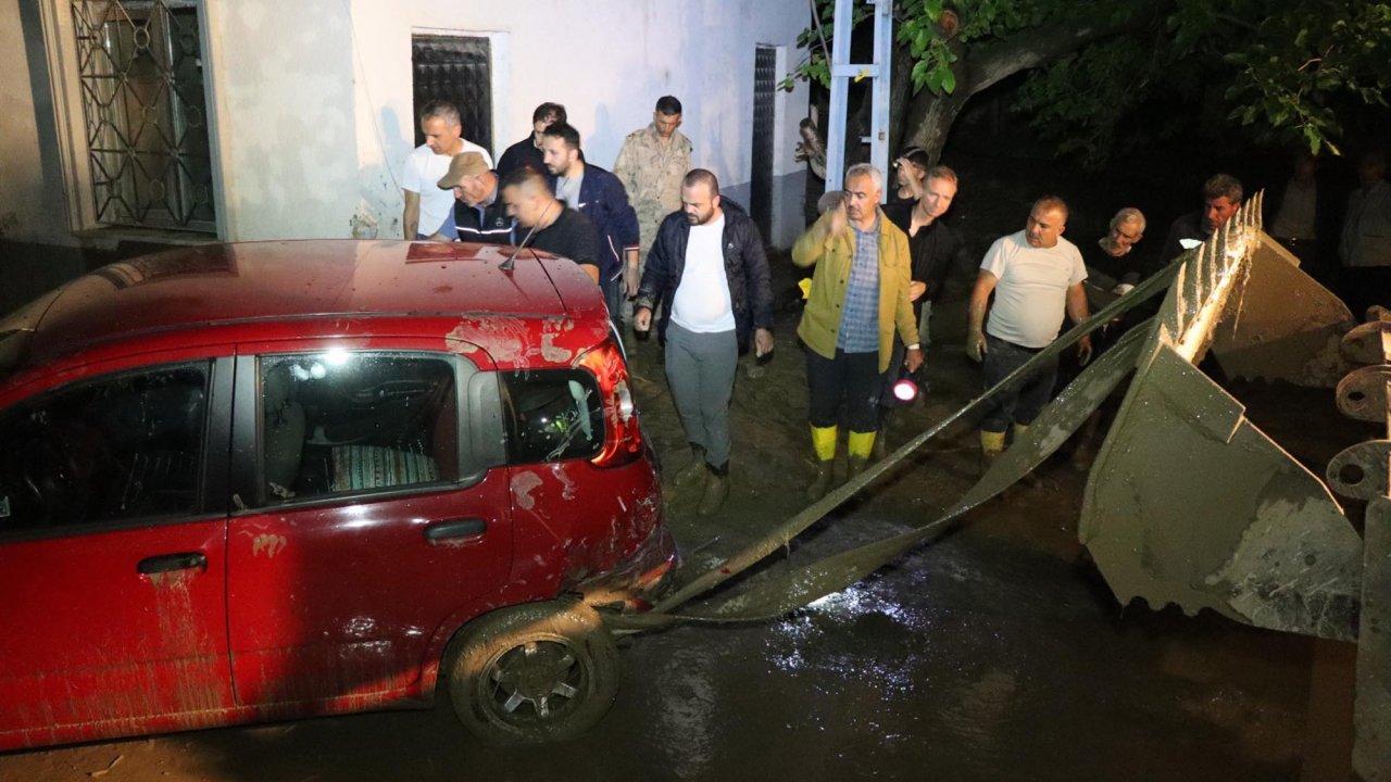 Erzurum'da sel faciası: Okul, sağlık ocağı ve 10 ev hasar gördü