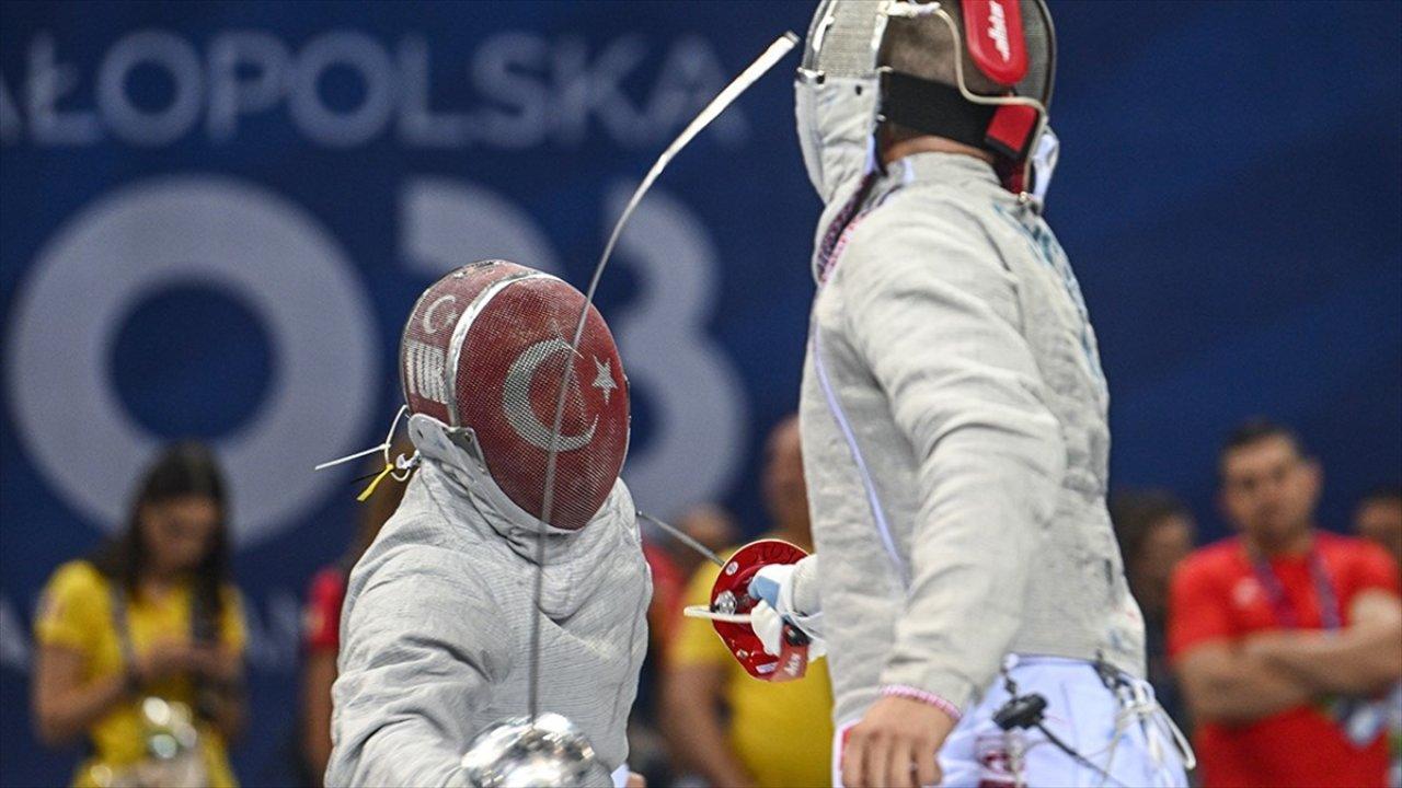 Türkiye eskrimde 2 sporcuyla Paris Olimpiyatlarında piste çıkacak