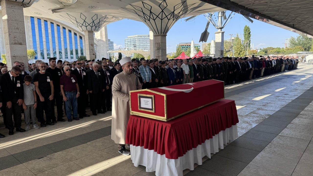 Eski Jandarma Genel Komutanı Galip Mendi Ankara'da toprağa verildi