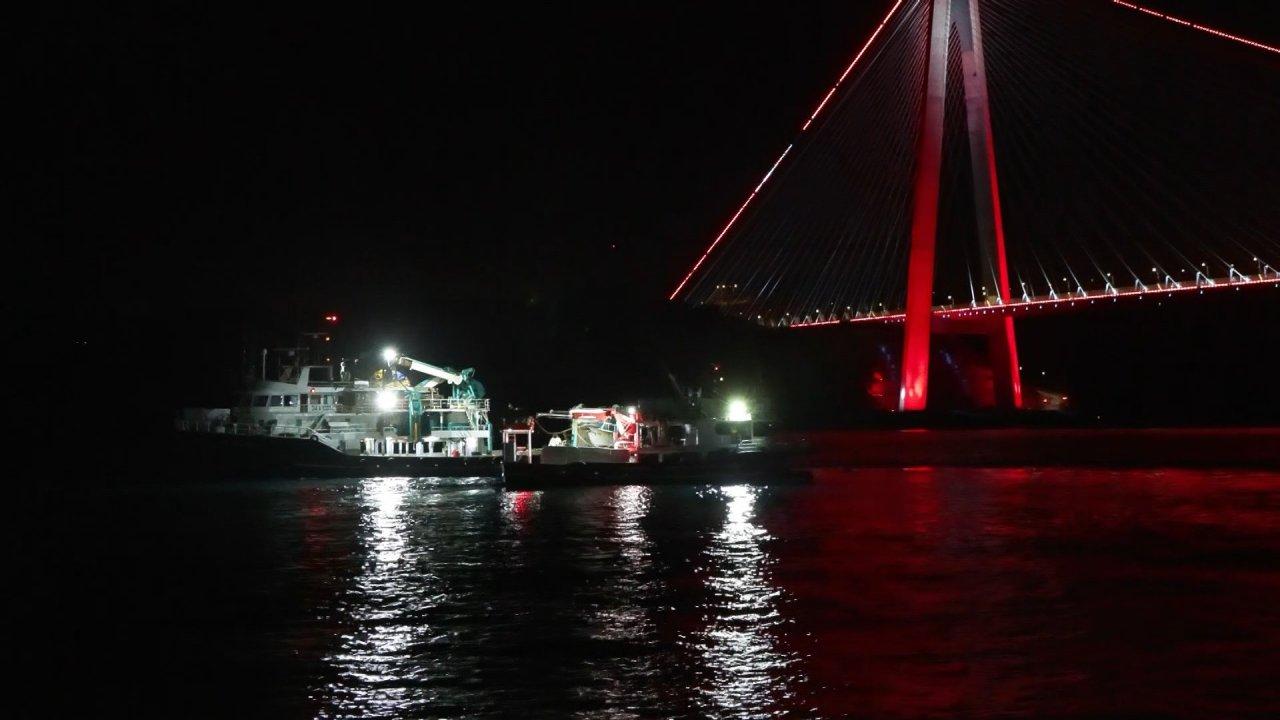 İstanbul'da balıkçılar yeni sezonu gece itibarıyla açtı