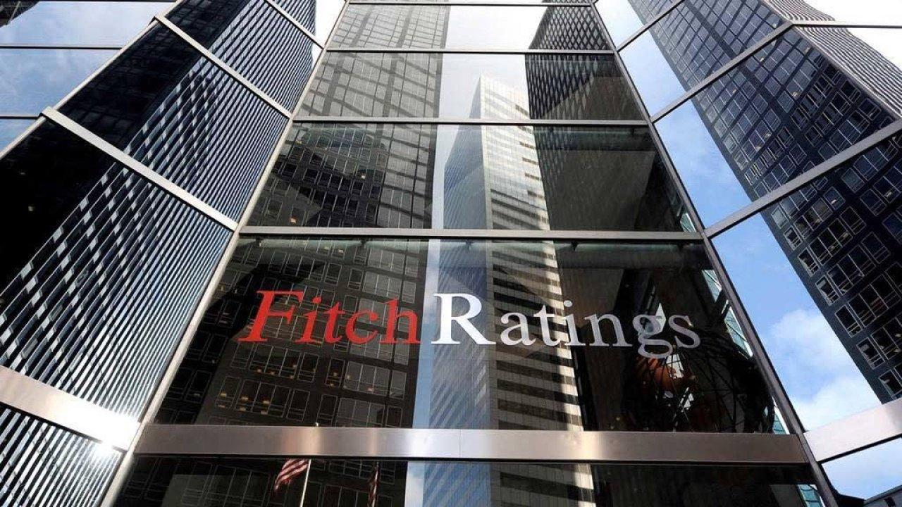 Fitch Ratings, Türkiye'nin kredi notunu "B+"dan "BB-"ye yükseltti