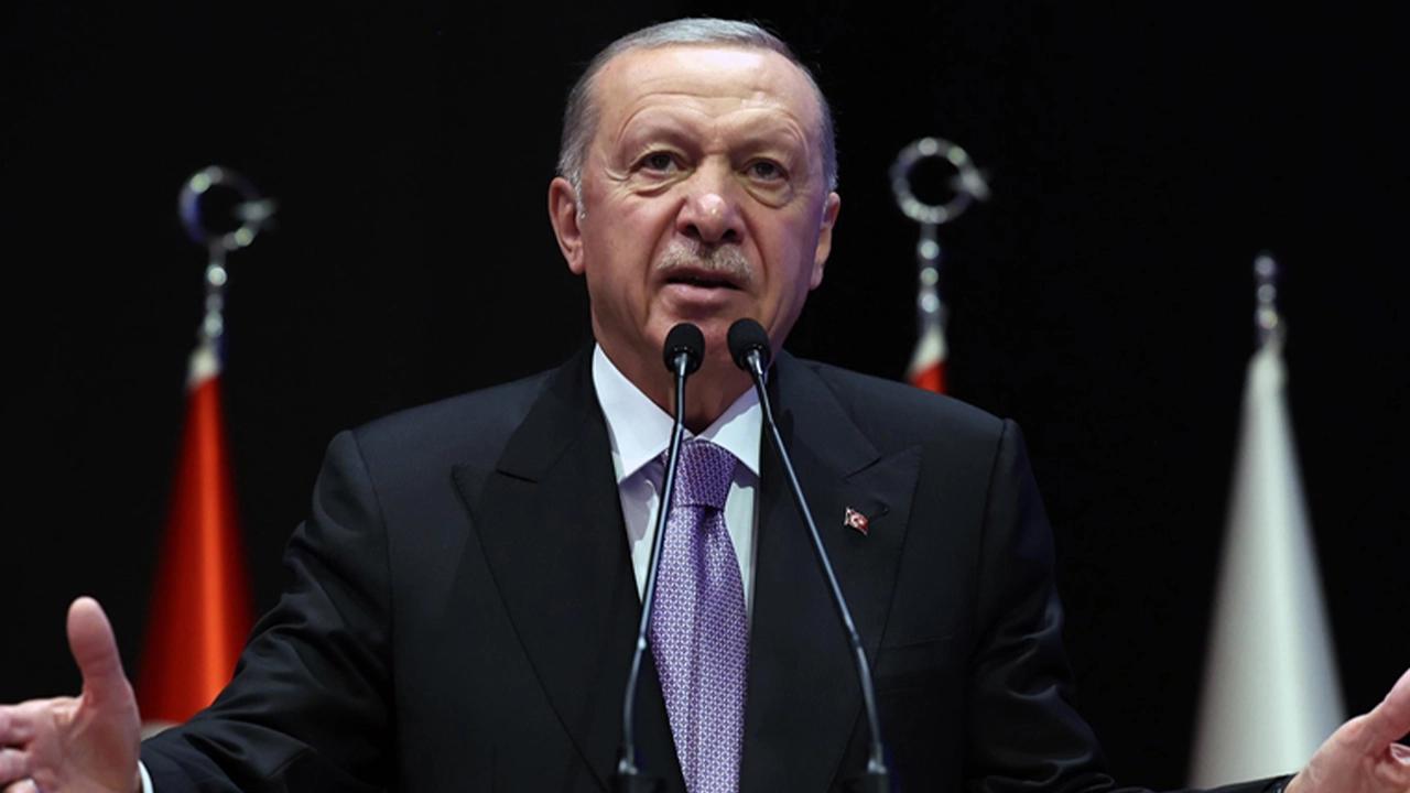 Cumhurbaşkanı Erdoğan, Özgür Özel'i 'Dilruba' üzerinden eleştirdi: 'Millete özür borcu var'