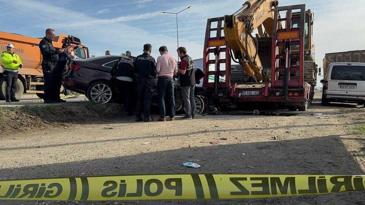 Park halindeki TIR'a arkadan çarptı, hayatını kaybetti