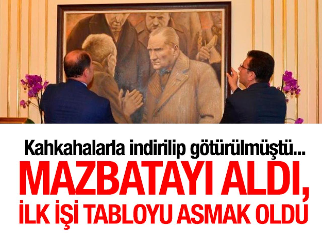 Atatürk tablosu eski yerine asıldı