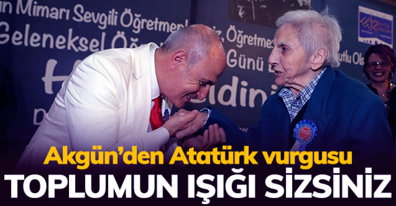 Toplumun ışığı sizsiniz