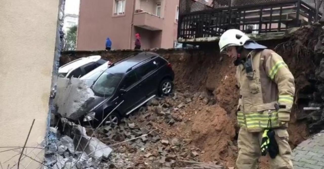 Kartal'da bir binanın istinat duvarı çöktü