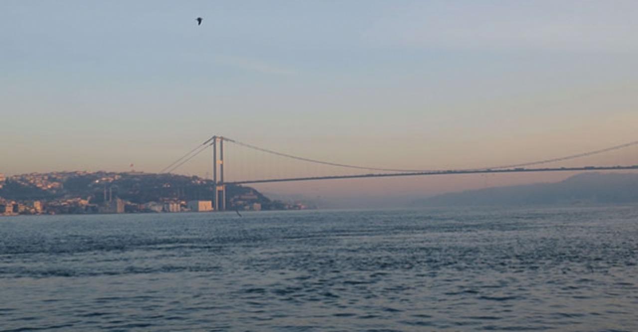 İstanbul Boğazı deniz trafiğine kapatıldı