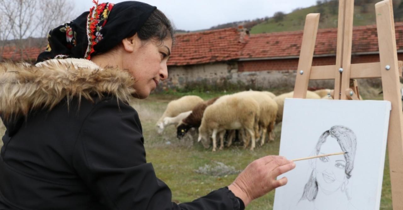 Oğlu ölünce resme sarıldı