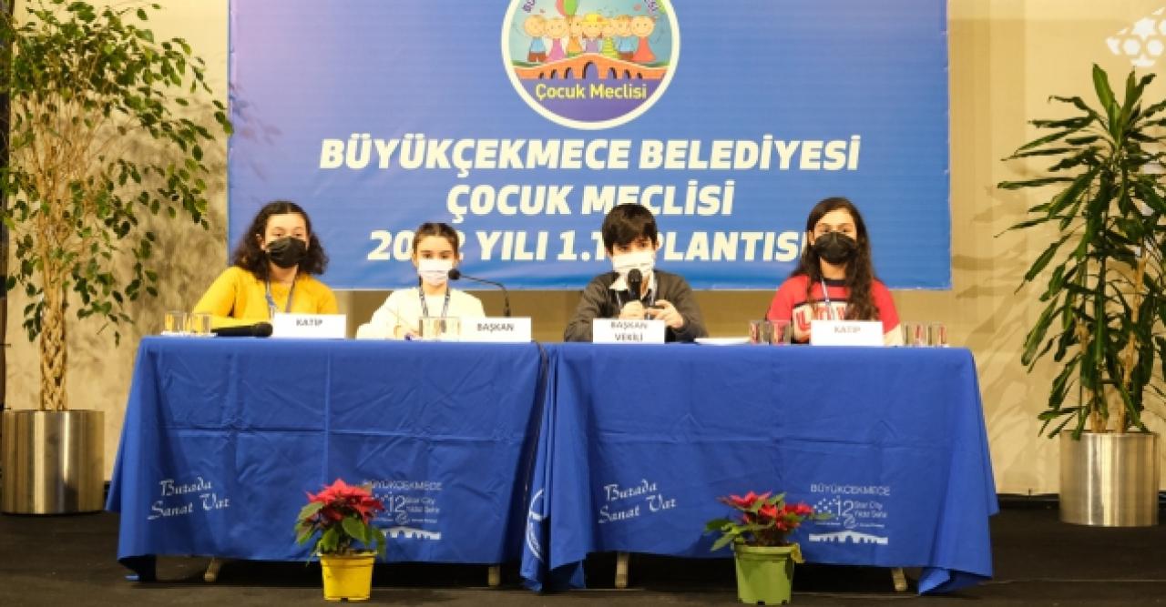 Büyükçekmece Belediyesi Çocuk Meclisi'nin ilk toplantısı gerçekleşti