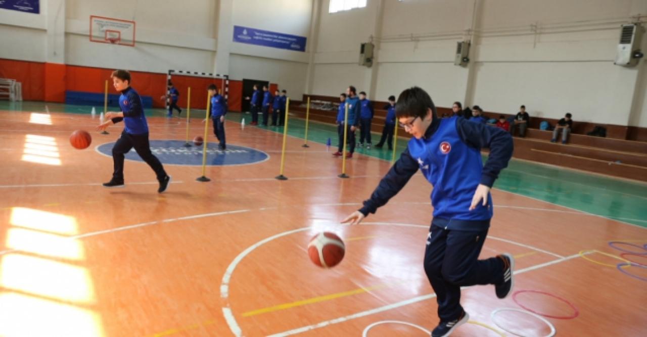 Küçükçekmece'de yediden yetmişe spor imkanı var