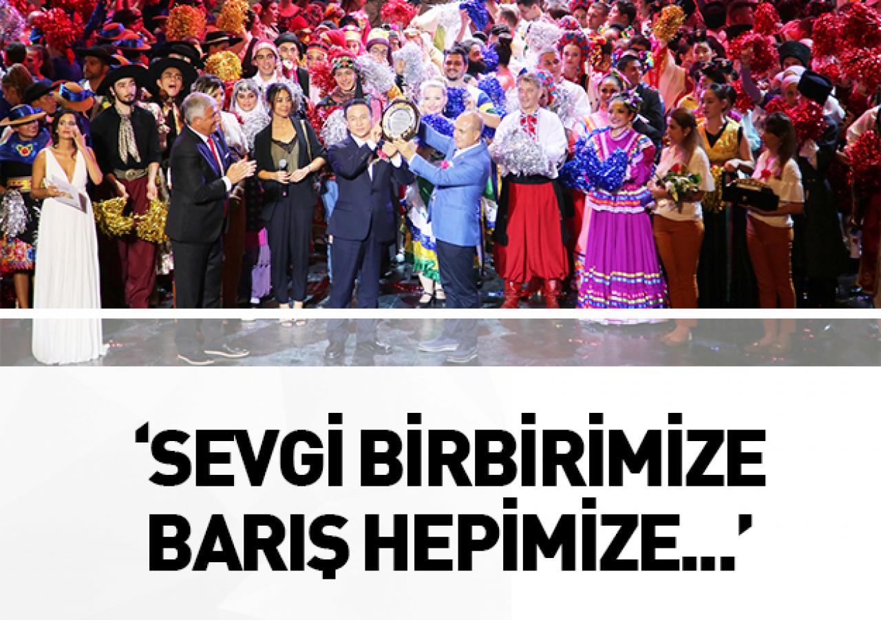 Sevgi birbirimize barış hepimize