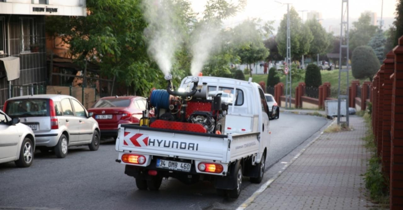 İlaçlama ekibi sahada