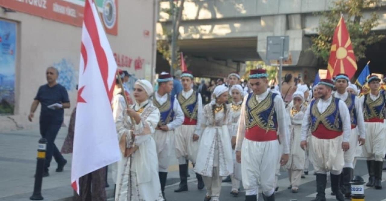 Uluslararası Halk Oyunları Festivali'nde muhteşem final