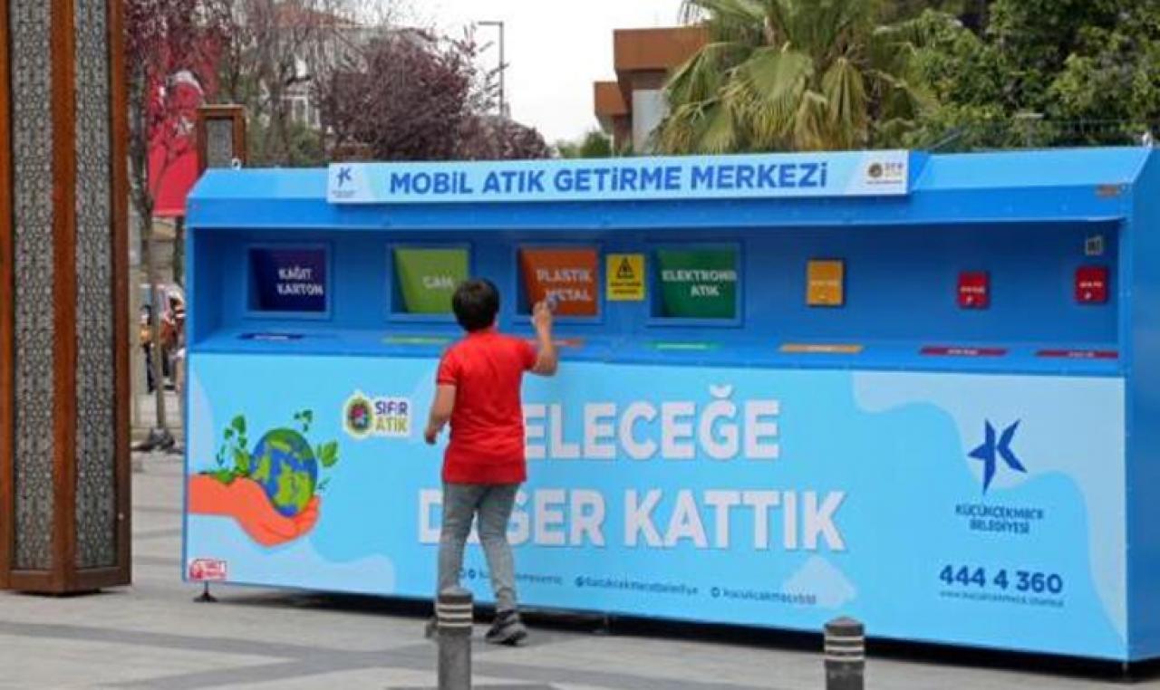 Küçükçekmece’de 3 yılda 75 bin ton atık geri dönüşüme kazandırıldı