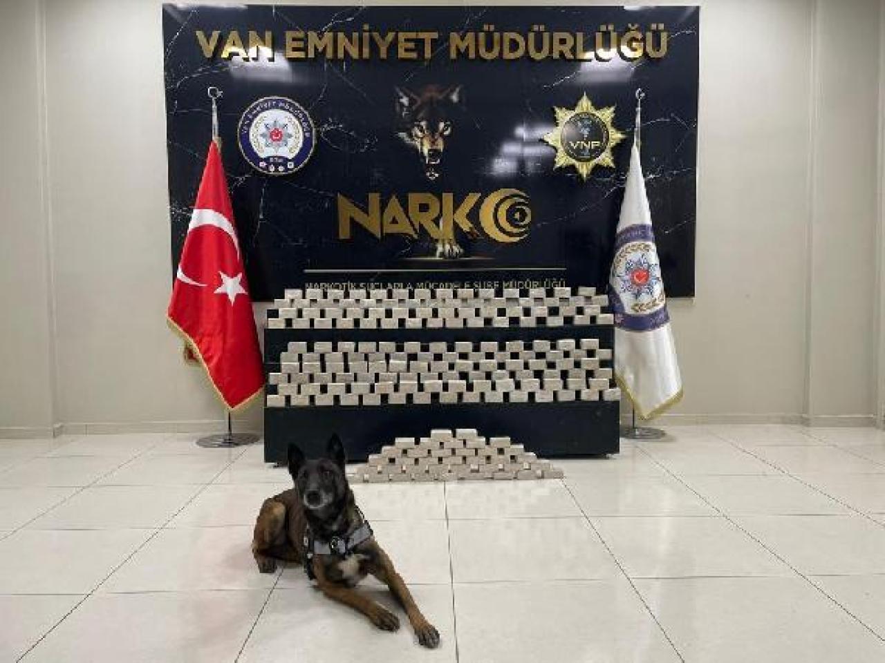 Van'da 78 kilo uyuşturucu ele geçirildi, 3 gözaltı