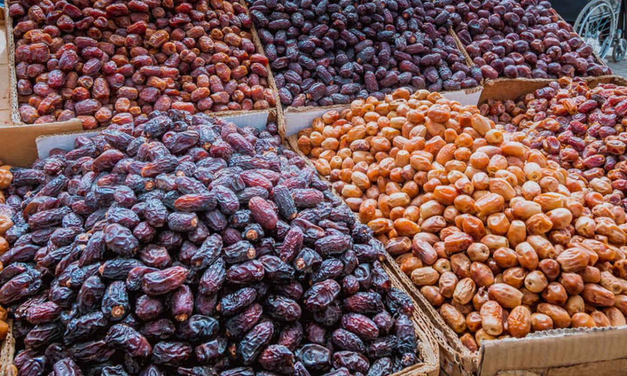 Hurma Yemek Kilo Aldırır mı? Günde Kaç Tane Hurma Yenmeli?