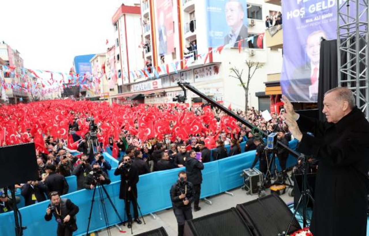 Kumar masasının gündeminde altlarına kırmızı plakalı araç çekme derdi var