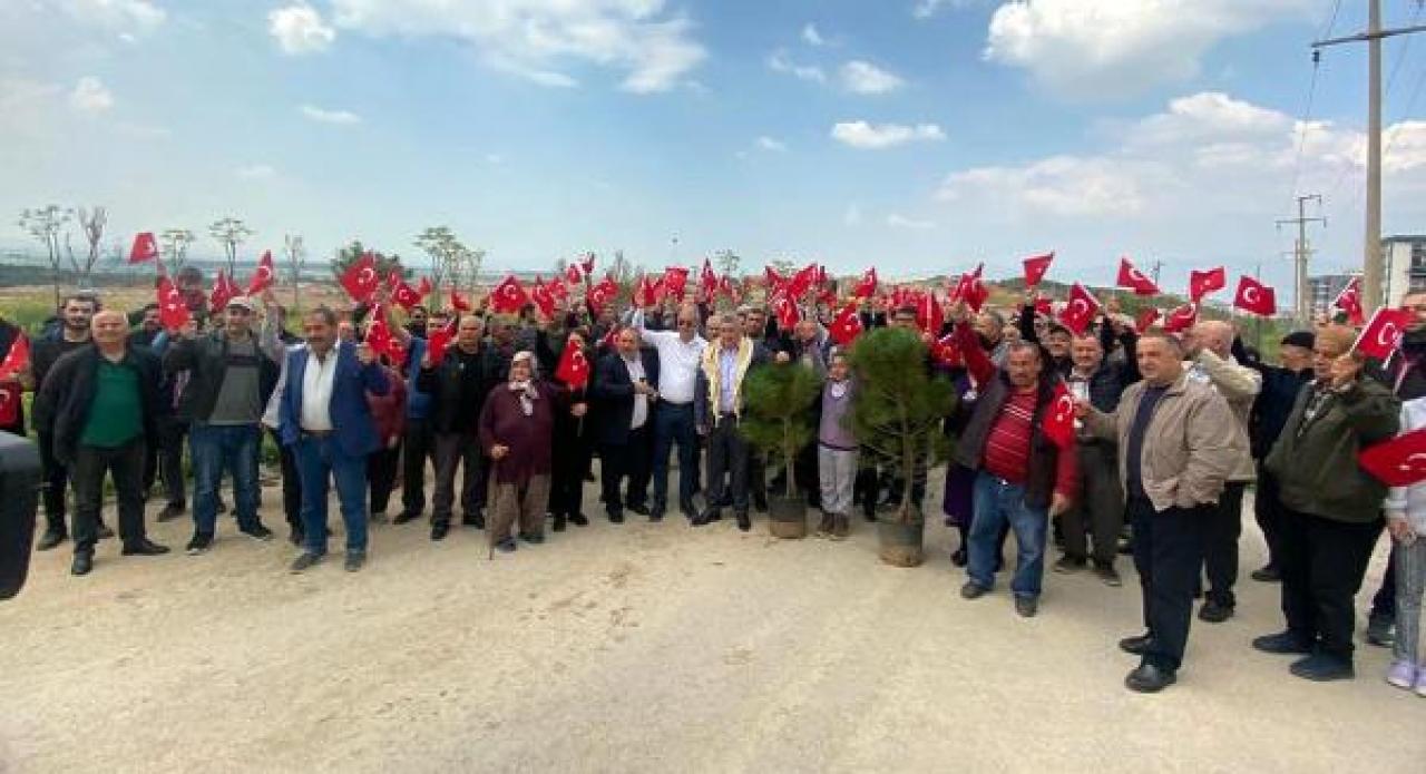 Menemen'de vatandaşlardan 'moloz' dökümüne tepki