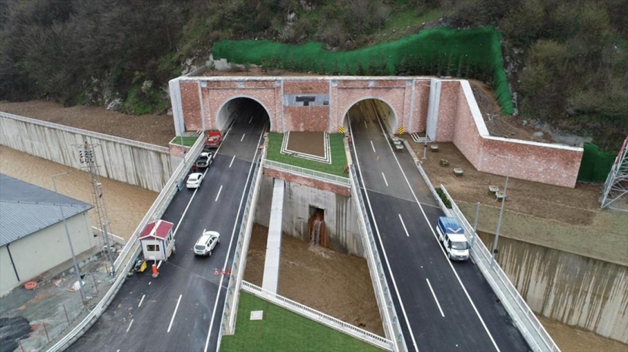 Yeni Zigana Tüneli açılış için gün sayıyor