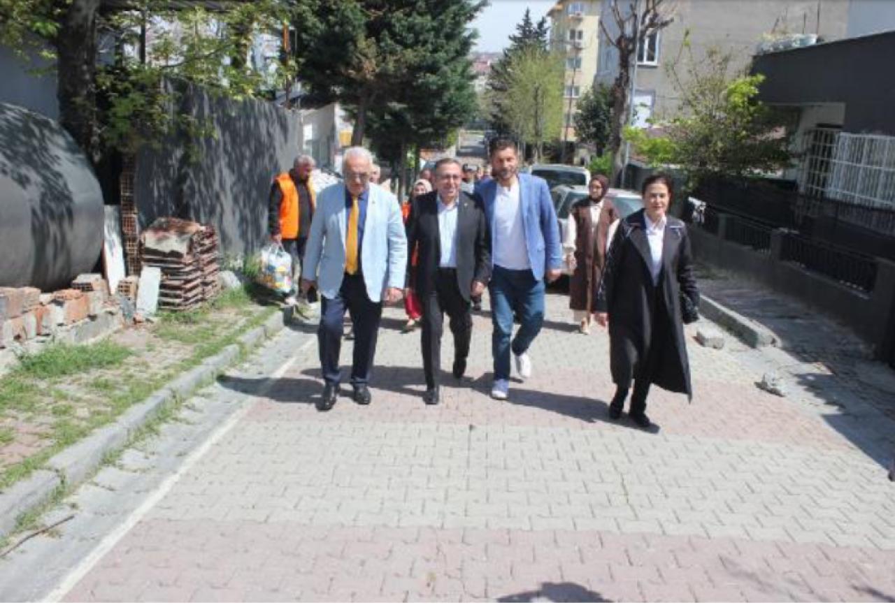 AK Parti, İstanbul'da hane ziyaretlerine devam ediyor