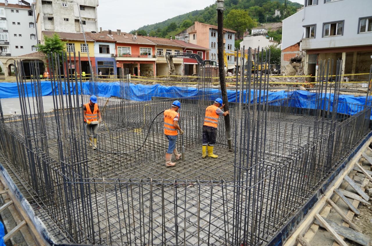 Damada ihale yağıyor