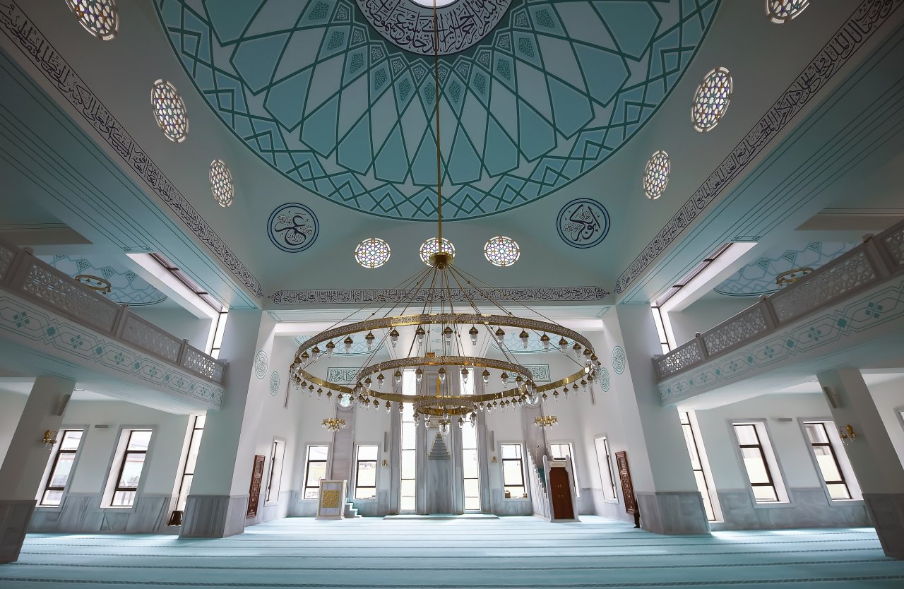 Hacı Naif Akkuş Camii ibadete açıldı