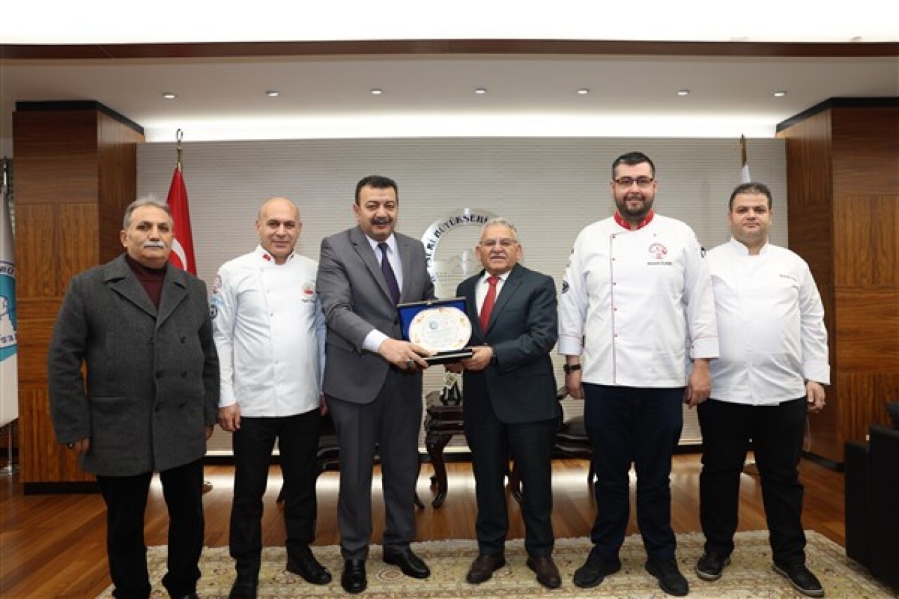 Lokantacılar ve Pastacılar Odası'ndan Büyükkılıç'a "gastronomi" teşekkürü