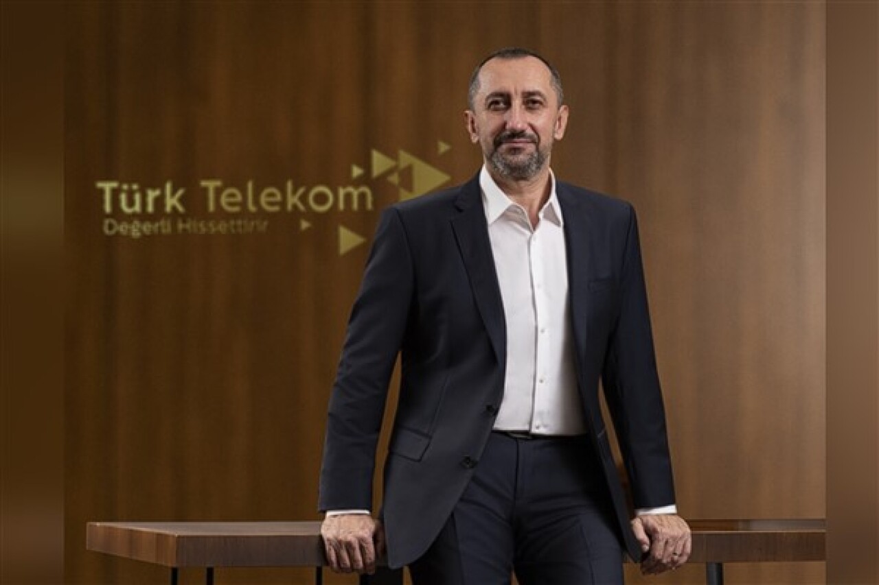 Türk Telekom ‎'TahtApp' ile az gören çocuklara ‎ ışık olmaya devam ediyor