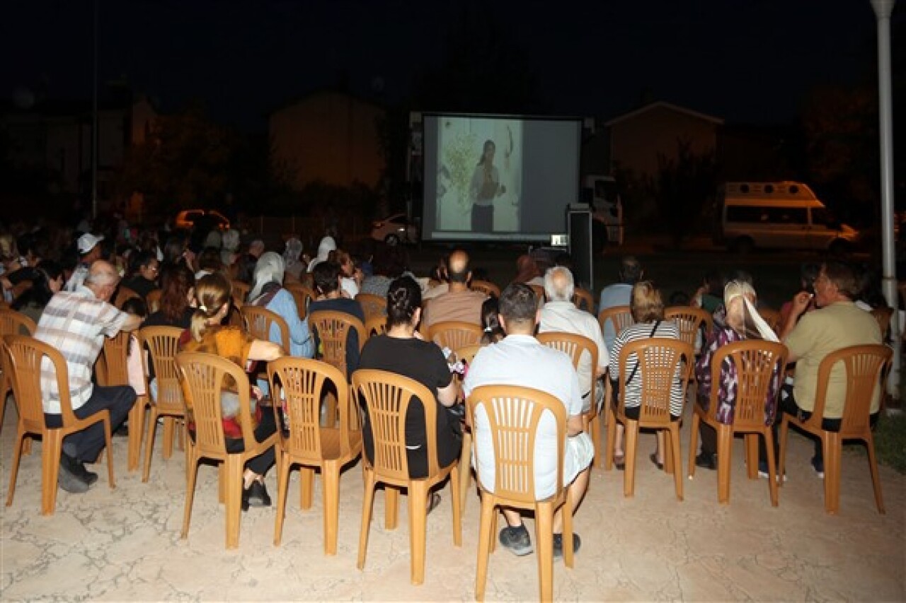 Yenimahalle'de Açık Hava Sinema Günleri devam ediyor