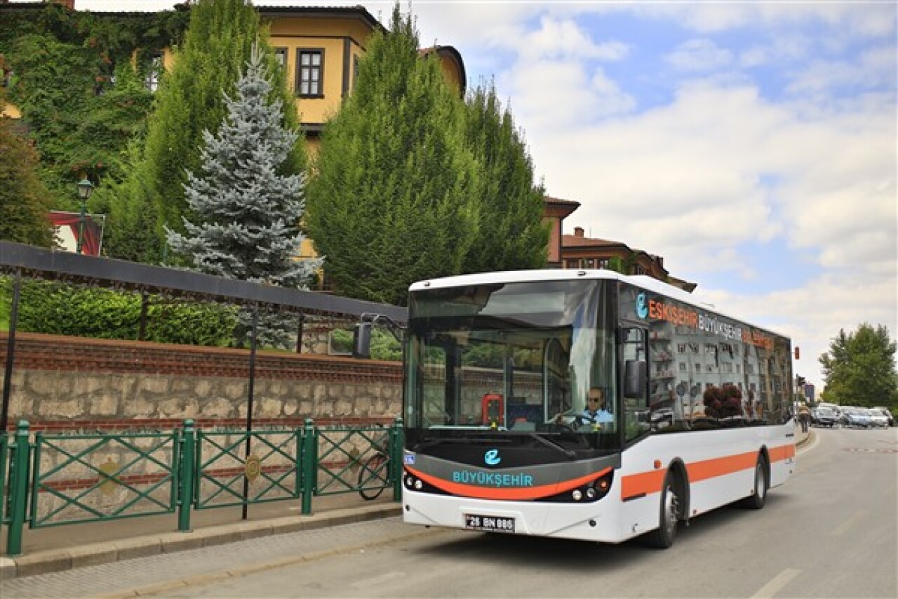 Eskişehir Büyükşehir Belediyesi'nden ulaşımda AÖF düzenlemesi