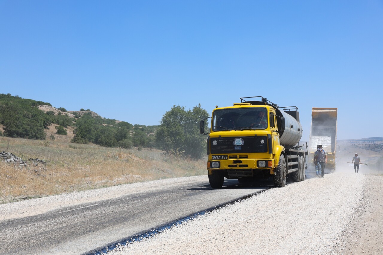 Eskişehir'de sathi kaplama çalışmaları tamamlandı