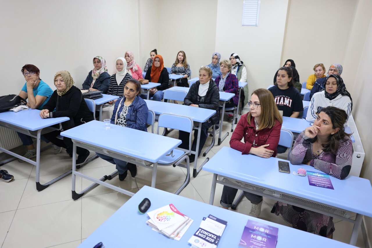 Şirintepe'de kadınlara hizmet tanıtım toplantısı gerçekleştirdi