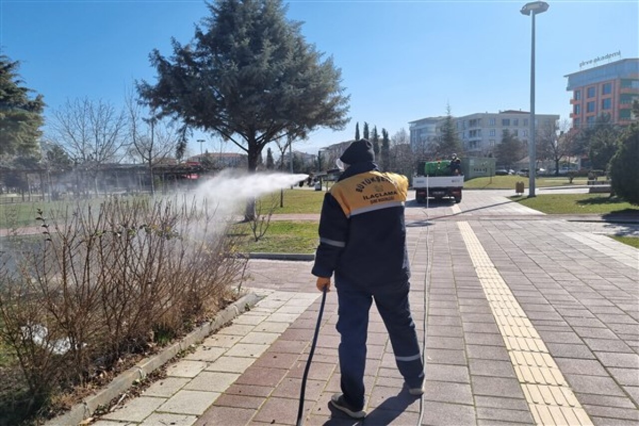 Malatya Büyükşehir Belediyesi ilaçlama çalışmalarına başladı