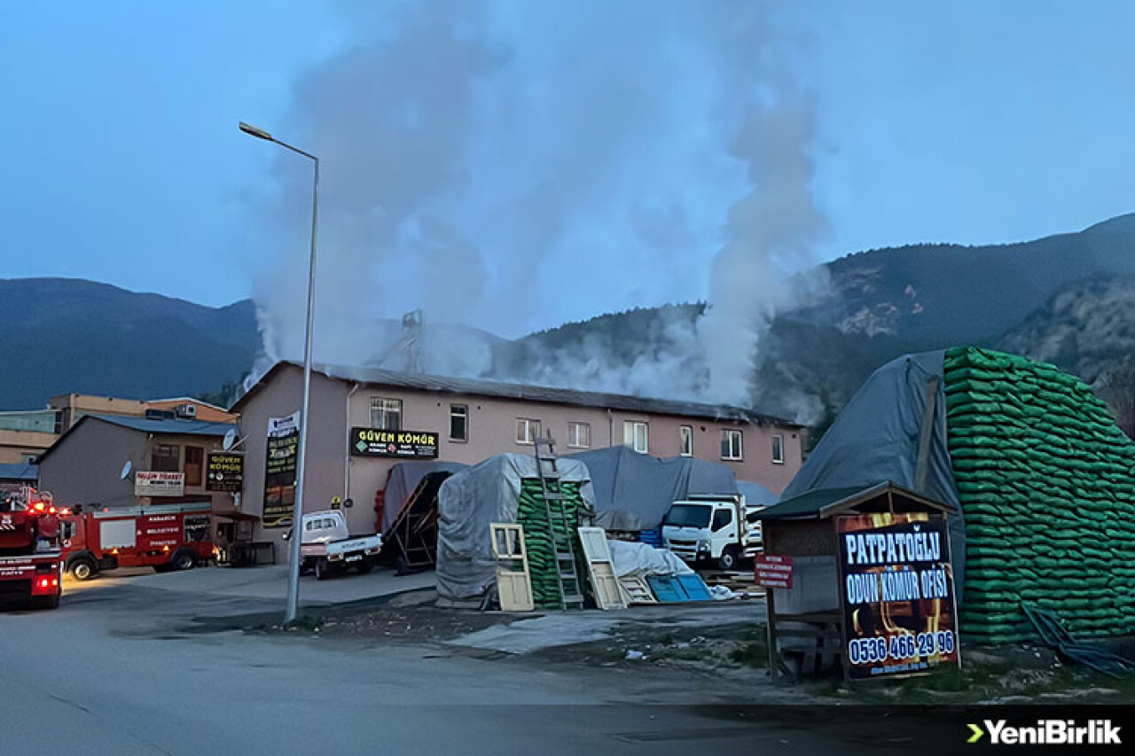 Karabük'te iş yerinde çıkan yangın söndürüldü